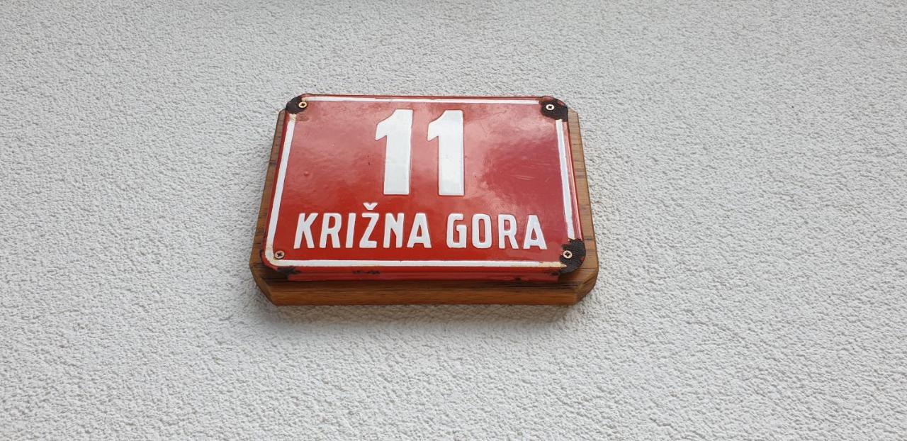 Apartma Pri Bostjanu Skofja Loka Bagian luar foto