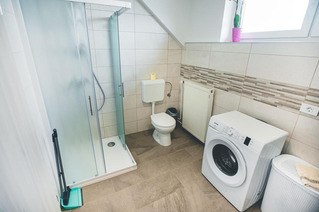 Apartma Pri Bostjanu Skofja Loka Bagian luar foto