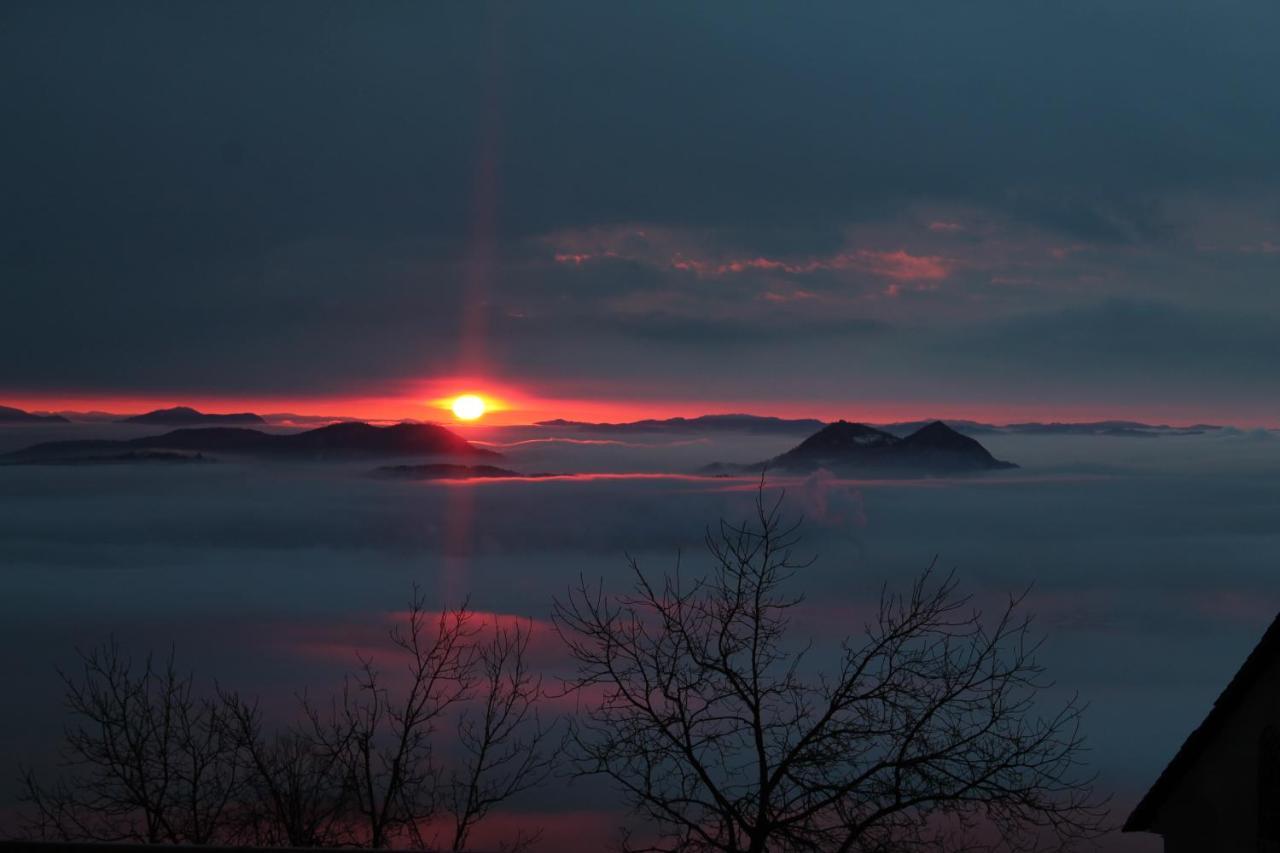 Apartma Pri Bostjanu Skofja Loka Bagian luar foto